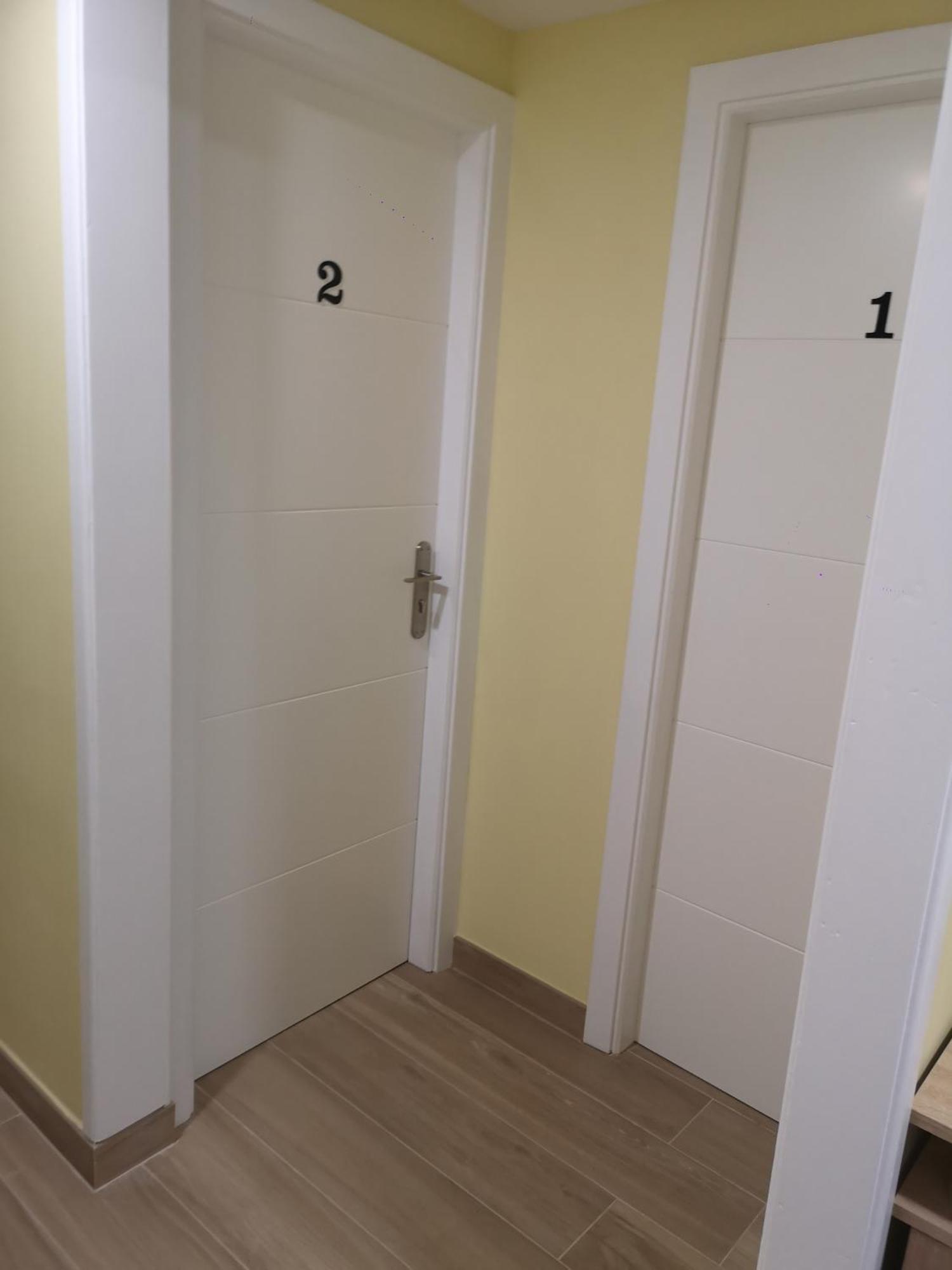 Hostal Mari En La Laguna, Alquiler Habitacion Privada En Hostal, 6 Habitaciones Cerca De La Universidad Y Aeropuerto Norte, 3 Banos Compartidos La Laguna  Exterior foto
